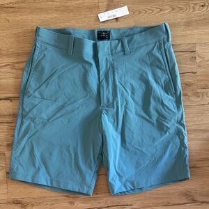 JCrew Men's Sea Blue Stretch performance  Shorts